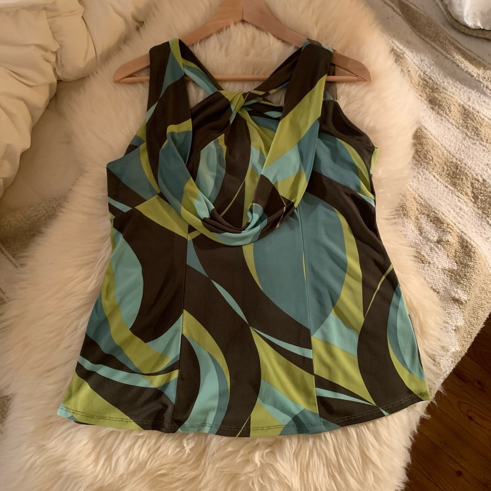 Gorgeous Versatile Nanette Lepore top, size 10